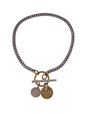 Capture Necklace